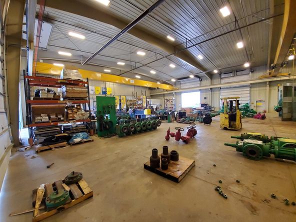 ± 15,000 SF shop, office & ± 7 acre yard | Former Weir Oil & Gas Facility: 14082 49th Rd NW, Williston, ND 58801